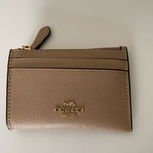 Coach Brown Leather Zip Card Holder